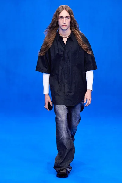 Look 62